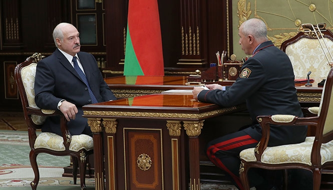 Президент Беларуси принял с докладом Министра внутренних дел Юрия Караева