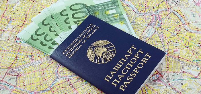 Деньги в паспорте