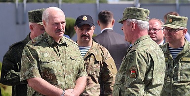 Президент Беларуси Александр Лукашенко совершает рабочую поездку в Брестскую область