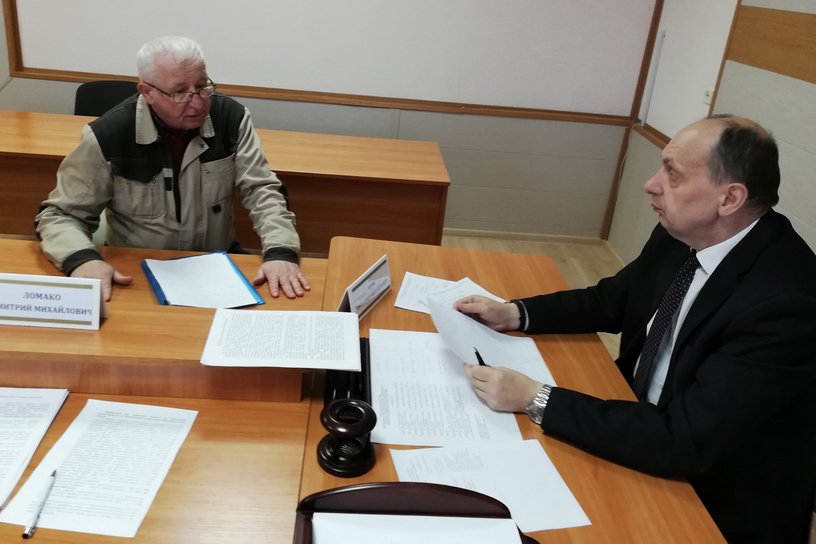 Помощник Президента – инспектор по Витебской области Виталий Вовк провел выездной прием в Шарковщине