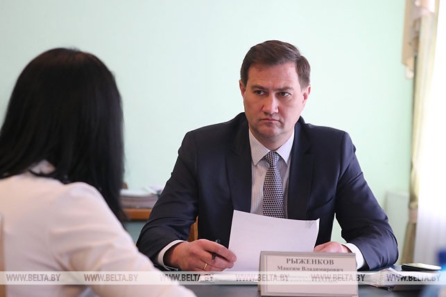 Первый заместитель Главы Администрации Президента Максим Рыженков на выездном приеме граждан в Глуске