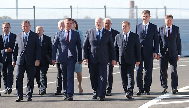 Александр Лукашенко совершает рабочую поездку в Брест