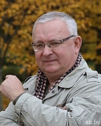 Олег Гулак