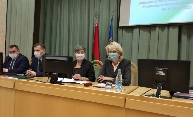 Татьяна Рунец во время заседания администрации Партизанского района г. Минска